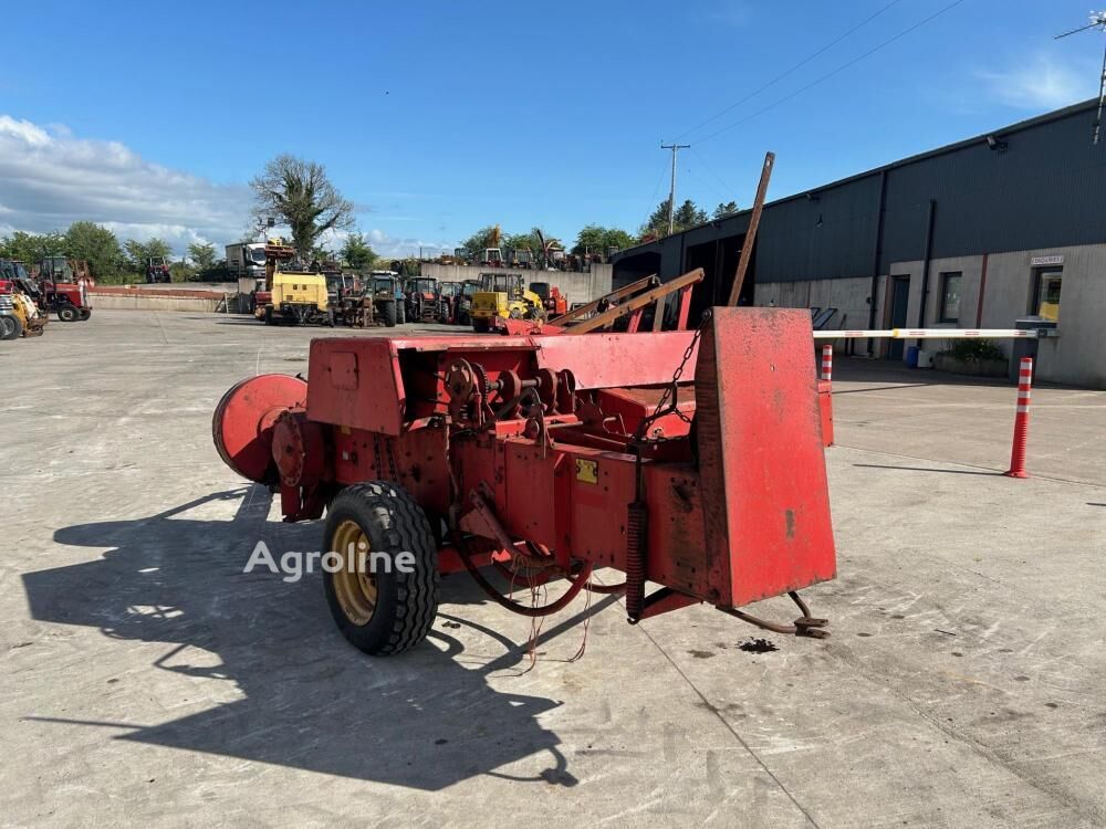 1999 Massey Ferguson 128 Hay - Square Baler for sale — view 5
