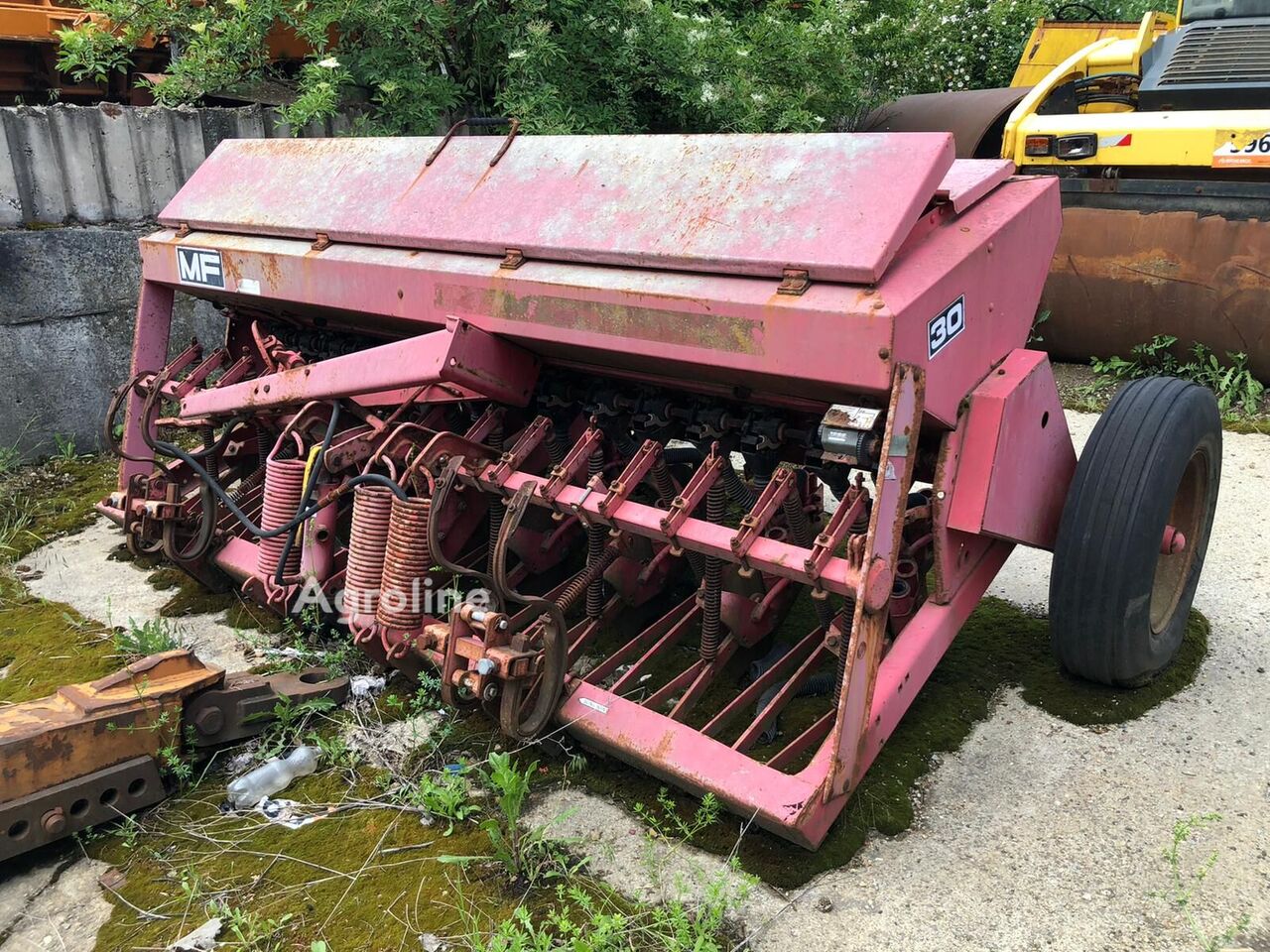 1998 Massey Ferguson 30 Planting - Seed Drill for sale