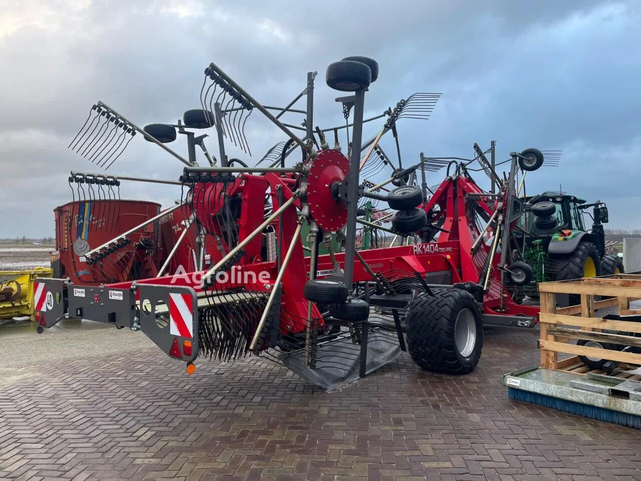 2020 Massey Ferguson RK 1404 TRC-PR Hay - Rake for sale — view 4