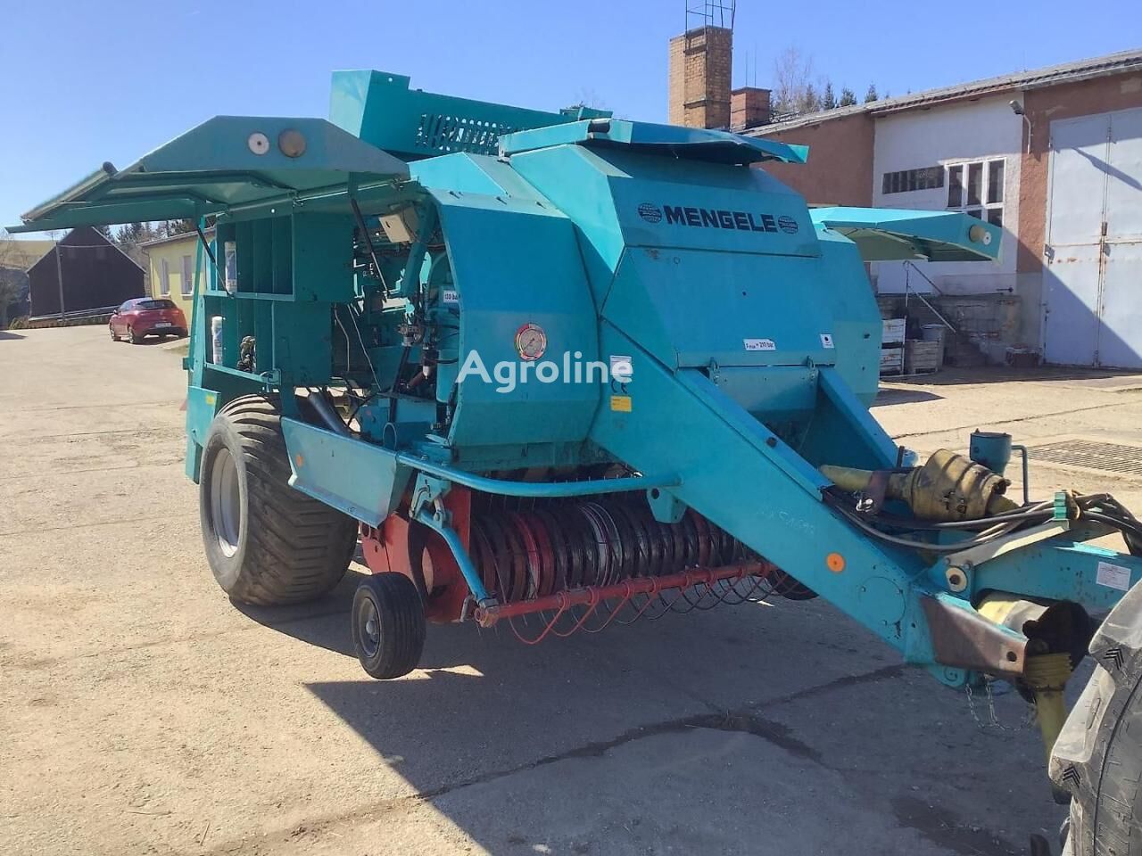 Mengele 530 Hay - Square Baler for sale — view 3