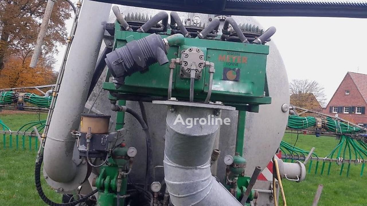 2004 Meyer Lohne Tridem GÜLLEFA Manure - Spreader for sale — view 3