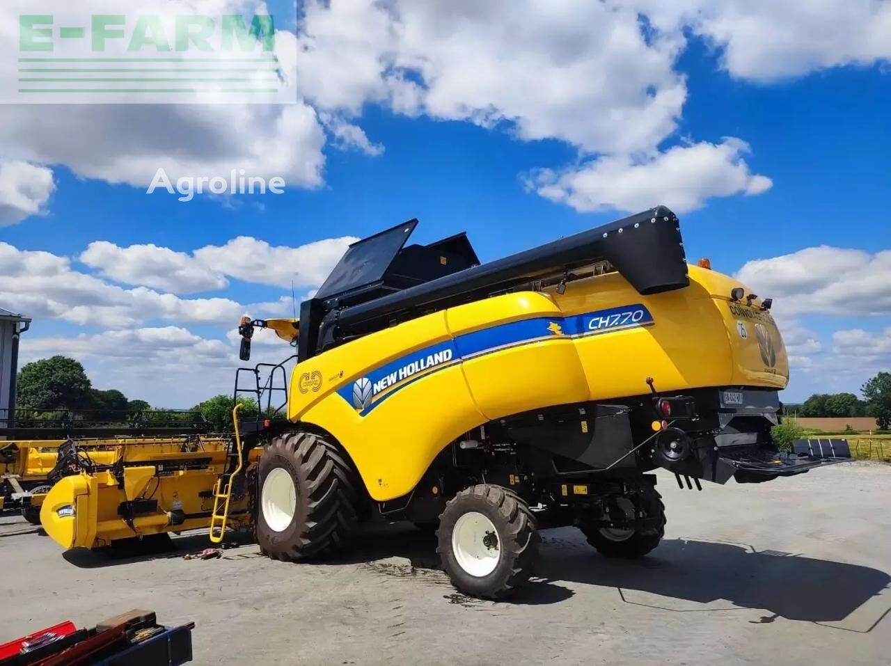 2021 New Holland CH 7.70 Latera Harvester - Grain for sale — view 2