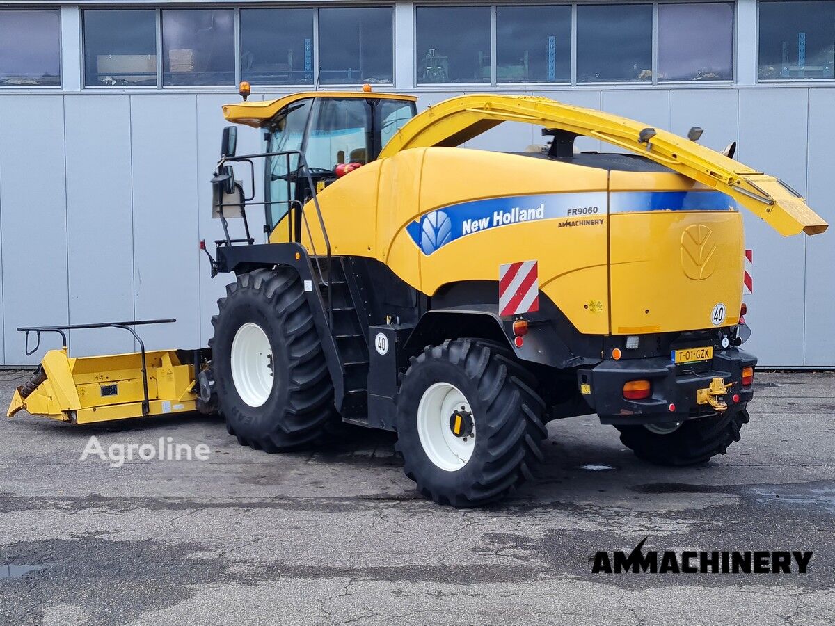 Holland FR9060 4WD Harvester - Forage for sale — view 3