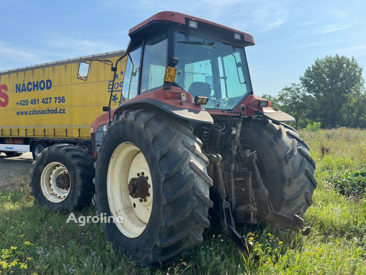 Holland G210 Tractor - Wheel for sale — view 3