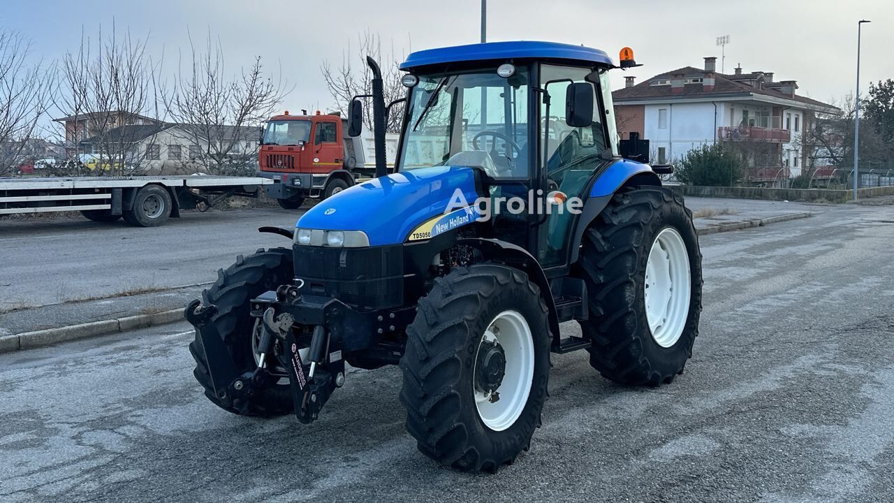 2012 New Holland TD5050 4X4 Tractor - Wheel for sale