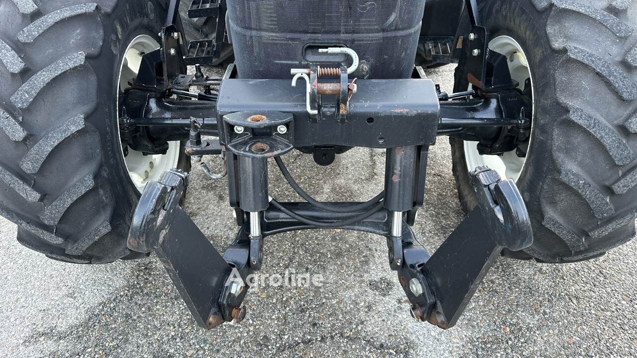 2012 New Holland TD5050 4X4 Tractor - Wheel for sale — view 4