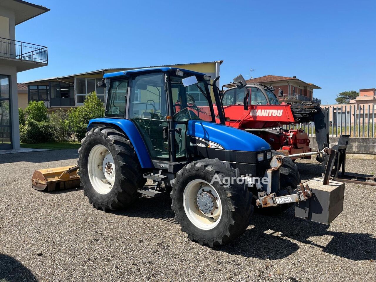 2000 New Holland TL100 Tractor - Wheel for sale