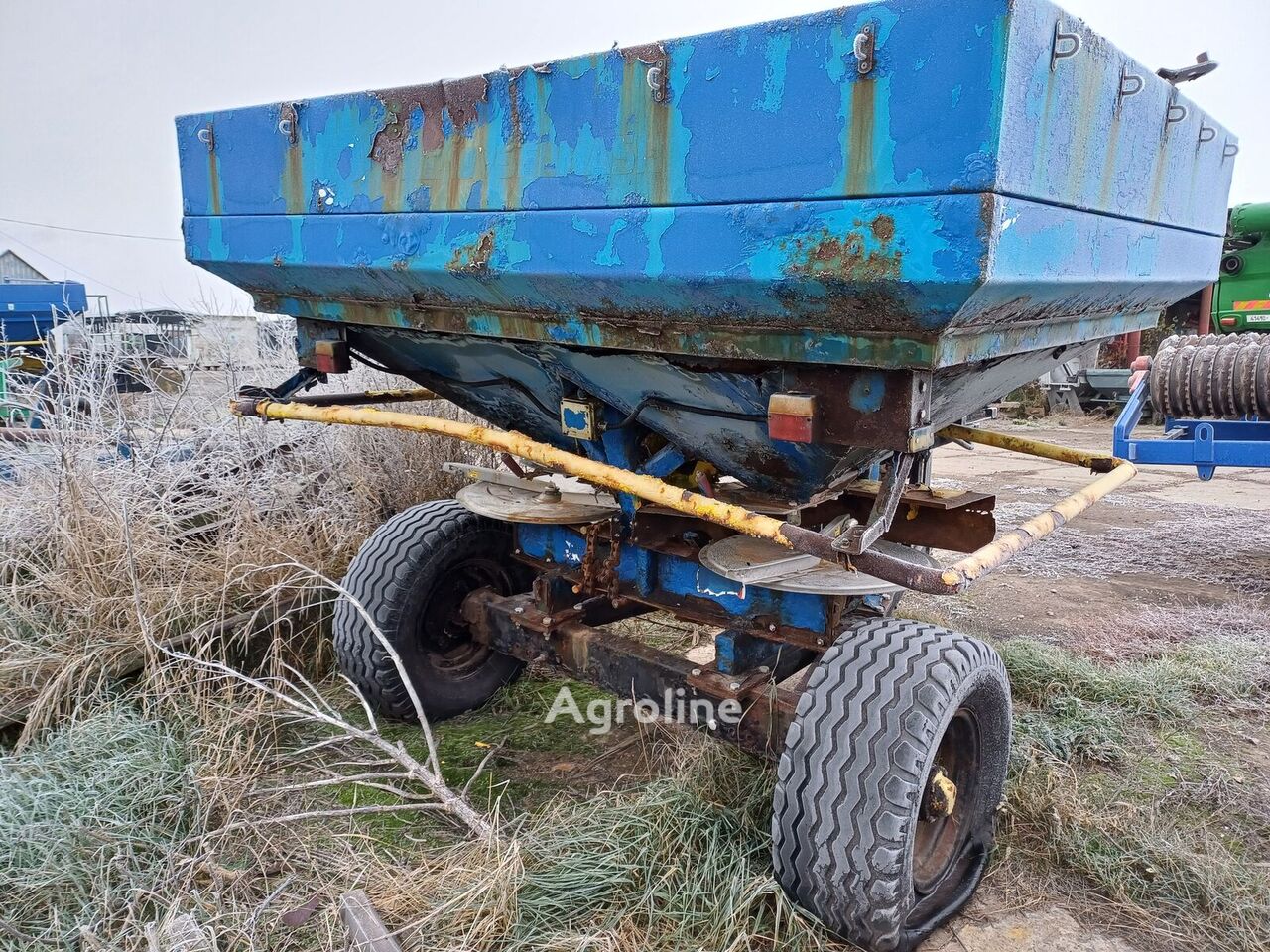Orehovselmash 3000 Spreader - Self Propelled for sale — view 4