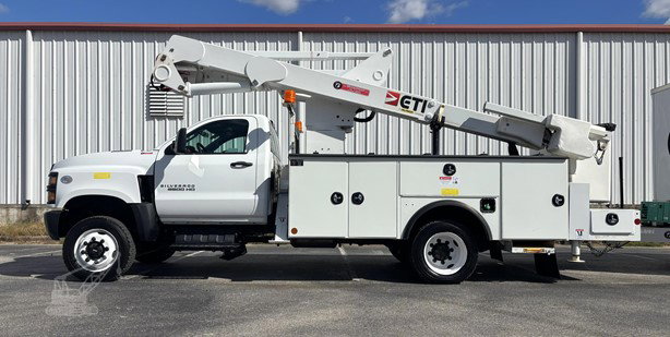 2020 Palfinger ETCMH37IH Bucket Truck for sale — view 2