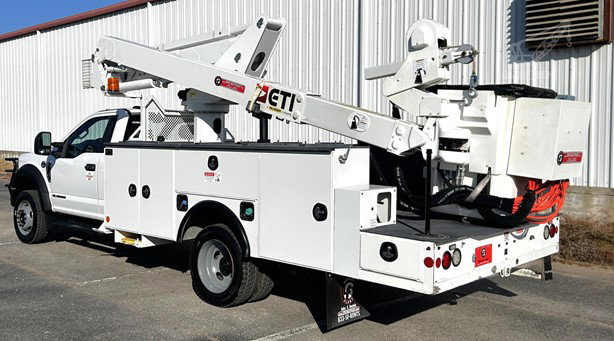 2024 Palfinger ETCMH40IH Bucket Truck for sale — view 3