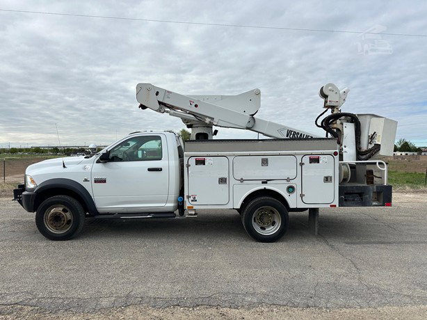 2012 RAM 5500 HD Bucket Truck for sale — view 2