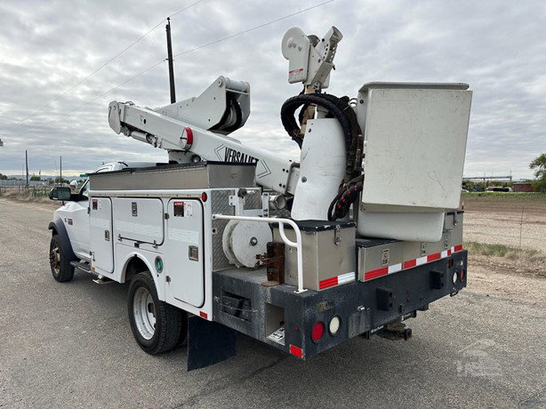 2012 RAM 5500 HD Bucket Truck for sale — view 3