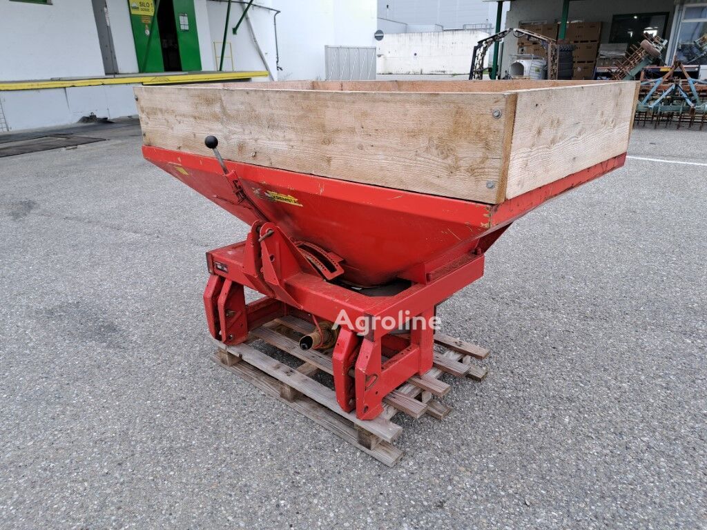 1994 Rauch MDS 701 Spreader - Self Propelled for sale — view 2