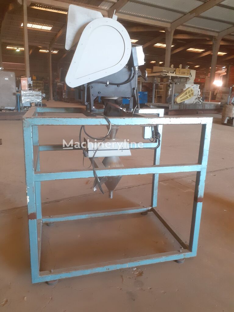 1997 Retsch PK1000 Filling Machine for sale