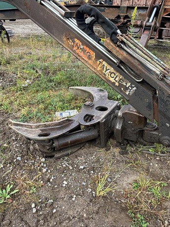 2017 Rotobec Elite 910 Log Loader for sale — view 2