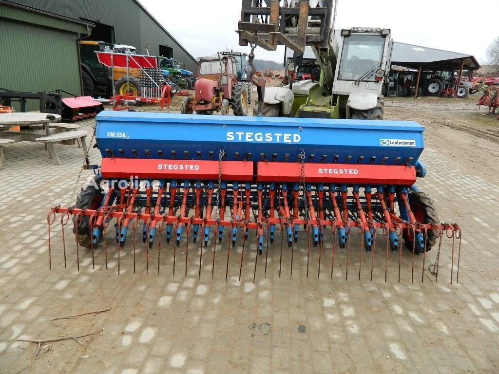 Stegsted 3 Planting - Seed Drill for sale — view 4