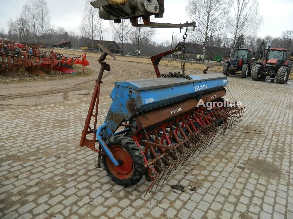 Stegsted Planting - Seed Drill for sale — view 3