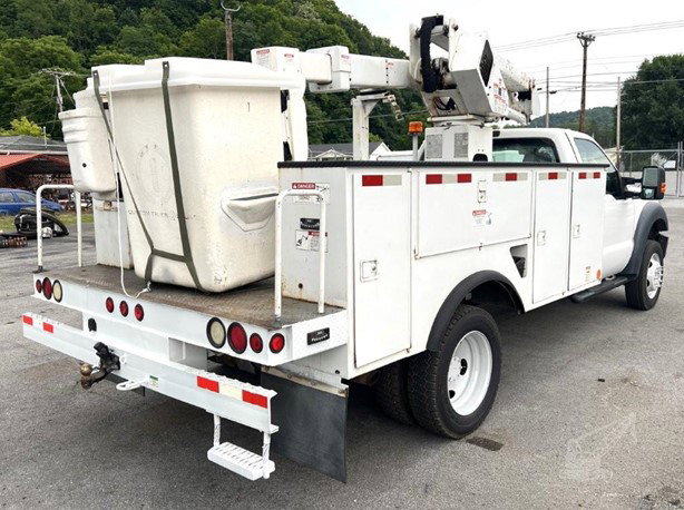 2008 Terex LT38 Bucket Truck for sale — view 5