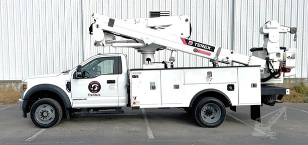 2018 Terex LTM40 Bucket Truck for sale — view 2