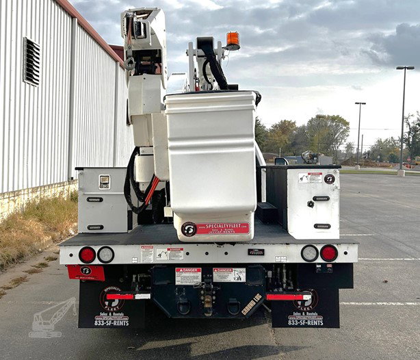2018 Terex LTM40 Bucket Truck for sale — view 4