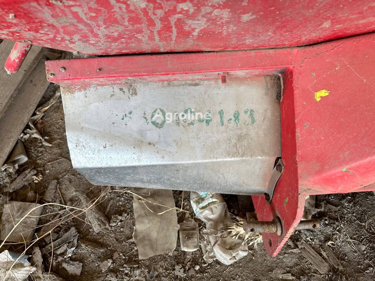 2013 UNIA MX Spreader - Self Propelled for sale — view 3