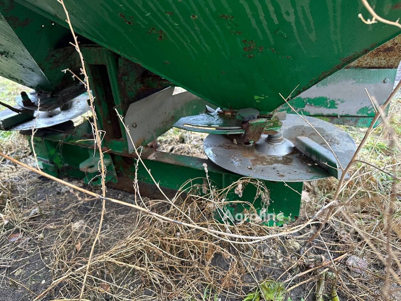 2010 UNIA MX-850 Spreader - Self Propelled for sale — view 4