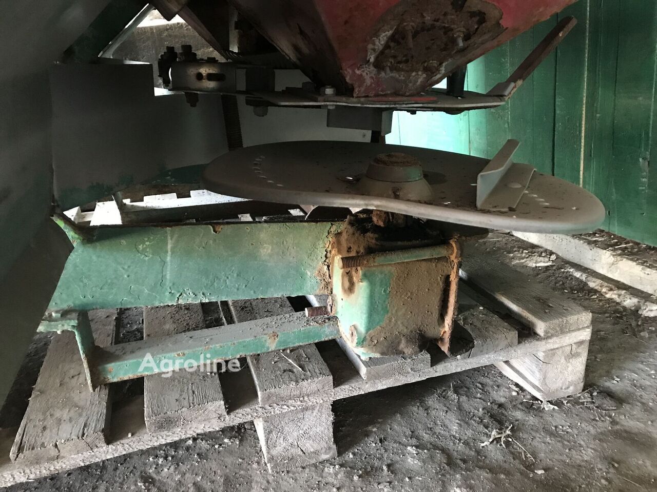 2013 UNIA MX-950 Spreader - Self Propelled for sale — view 2