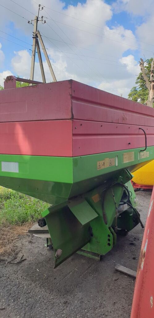 2010 UNIA MXL3000 Spreader - Self Propelled for sale — view 4