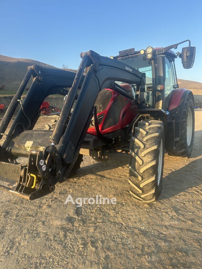 2017 Valtra N124 Tractor - Wheel for sale — view 3