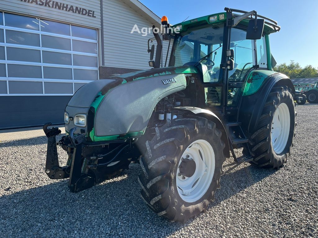 2005 Valtra T130 Tractor - Wheel for sale — view 3