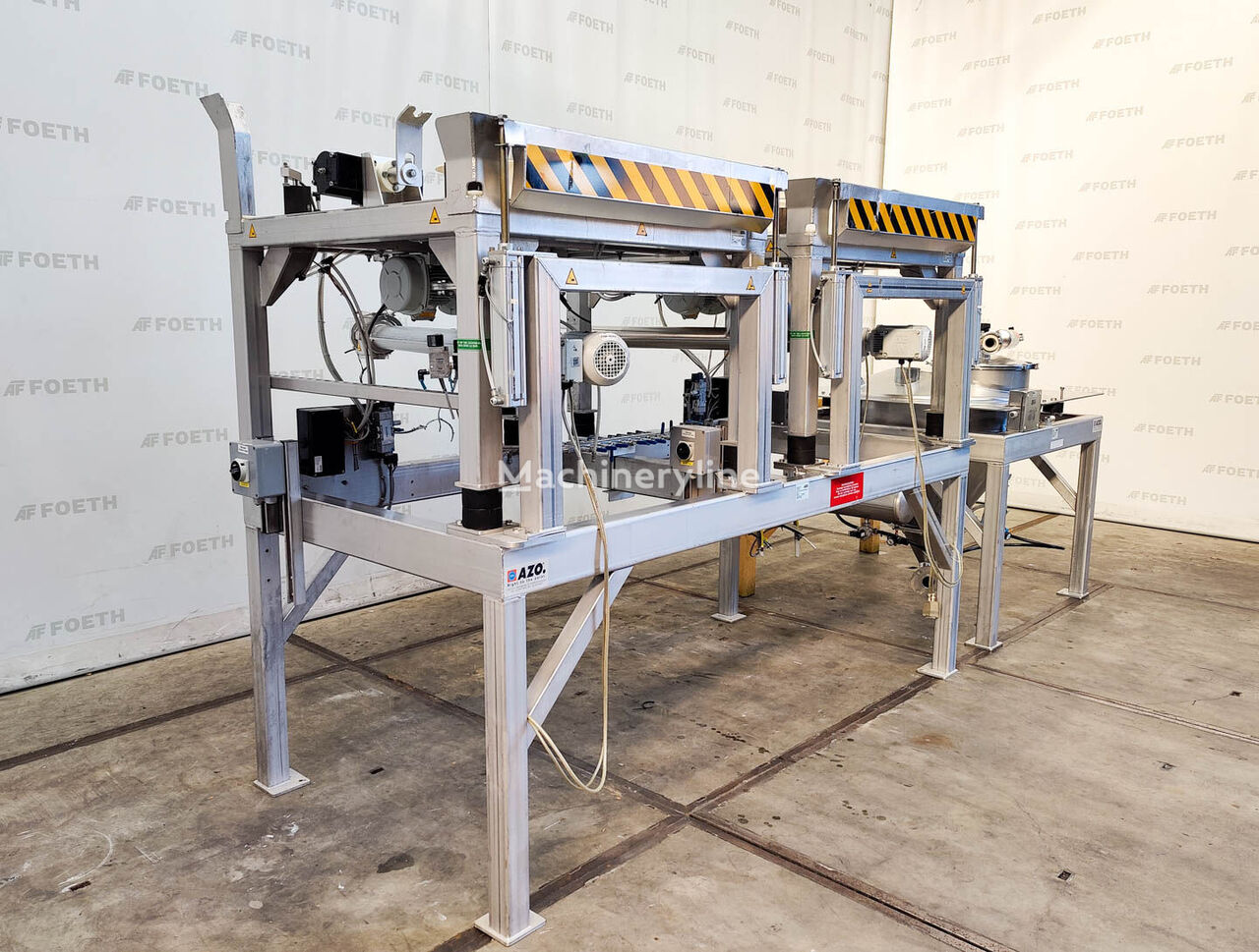 Azo Double IBC container empty station - Miscellaneous transport Mixer Blender for sale — view 2