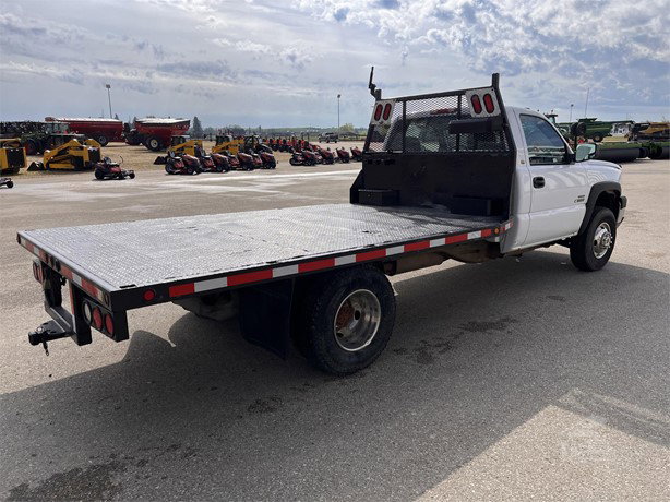 2004 Chevrolet 3500 Flatbed Truck for sale — view 5