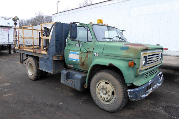 1986 Chevrolet 60 Flatbed Truck for sale — view 2