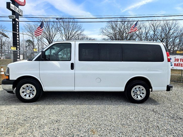 2014 Chevrolet Express 1500 Van - Passenger for sale — view 2