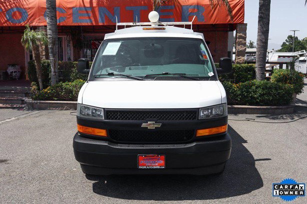 2018 Chevrolet Express 3500 Box Truck for sale — view 3