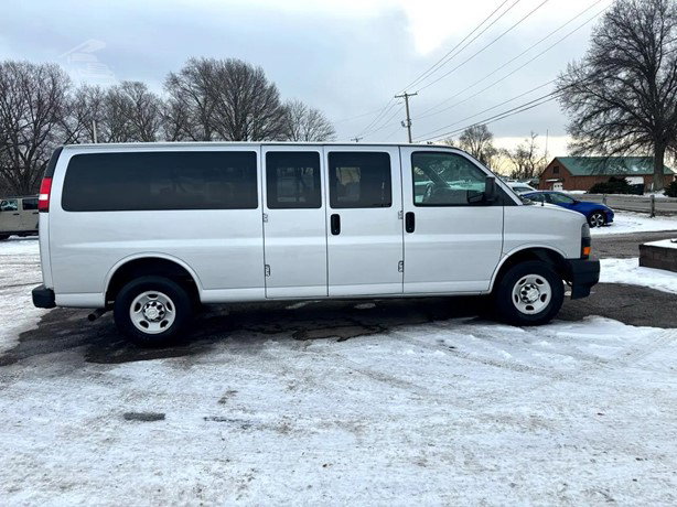2020 Chevrolet Express 3500 Van - Passenger for sale — view 5