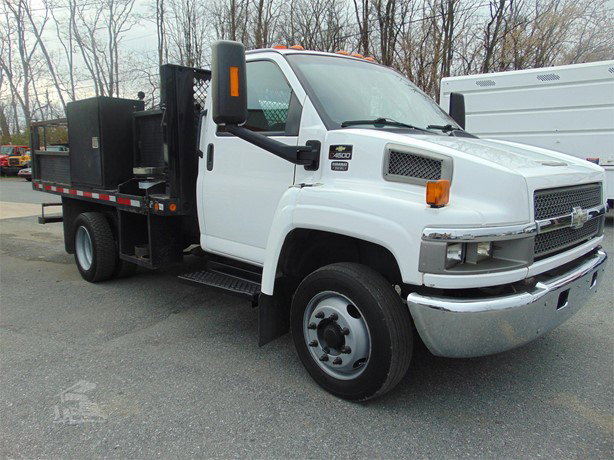 2008 Chevrolet Kodiak C4500 Flatbed Truck for sale — view 3