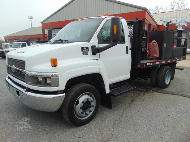 2008 Chevrolet Kodiak C4500 Flatbed Truck for sale — view 5