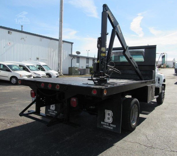 2000 Chevrolet Kodiak C6500 Flatbed Truck for sale — view 3