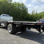 2001 Chevrolet Kodiak C6500 Flatbed Truck for sale — view 5