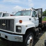 2000 Chevrolet Kodiak C7500 Flatbed Truck for sale — view 2