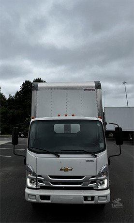 2023 Chevrolet LCF5500HD Box Truck for sale — view 2