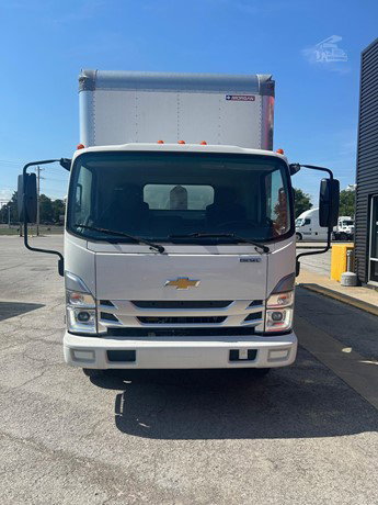 2023 Chevrolet LCF5500XD Box Truck for sale — view 2