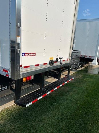 2025 Chevrolet LCF5500XD Box Truck for sale — view 2