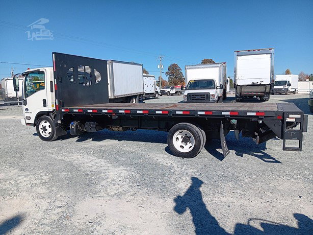 2018 Chevrolet LCF5500XD Flatbed Truck for sale — view 3
