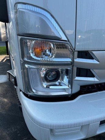 2025 Chevrolet LCF5500XD Box Truck for sale — view 4