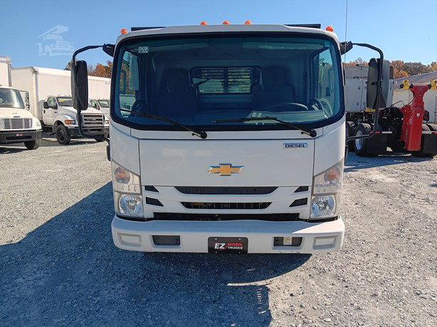 2018 Chevrolet LCF5500XD Flatbed Truck for sale — view 4