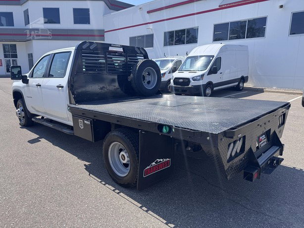 2023 Chevrolet Silverado 3500 Flatbed Truck for sale — view 3