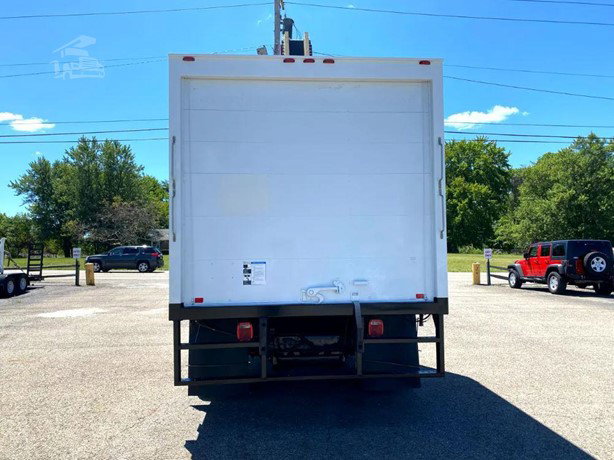 2015 Chevrolet Silverado 3500 Box Truck for sale — view 4