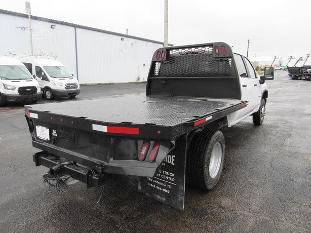 2022 Chevrolet Silverado 3500 Flatbed Truck for sale — view 4